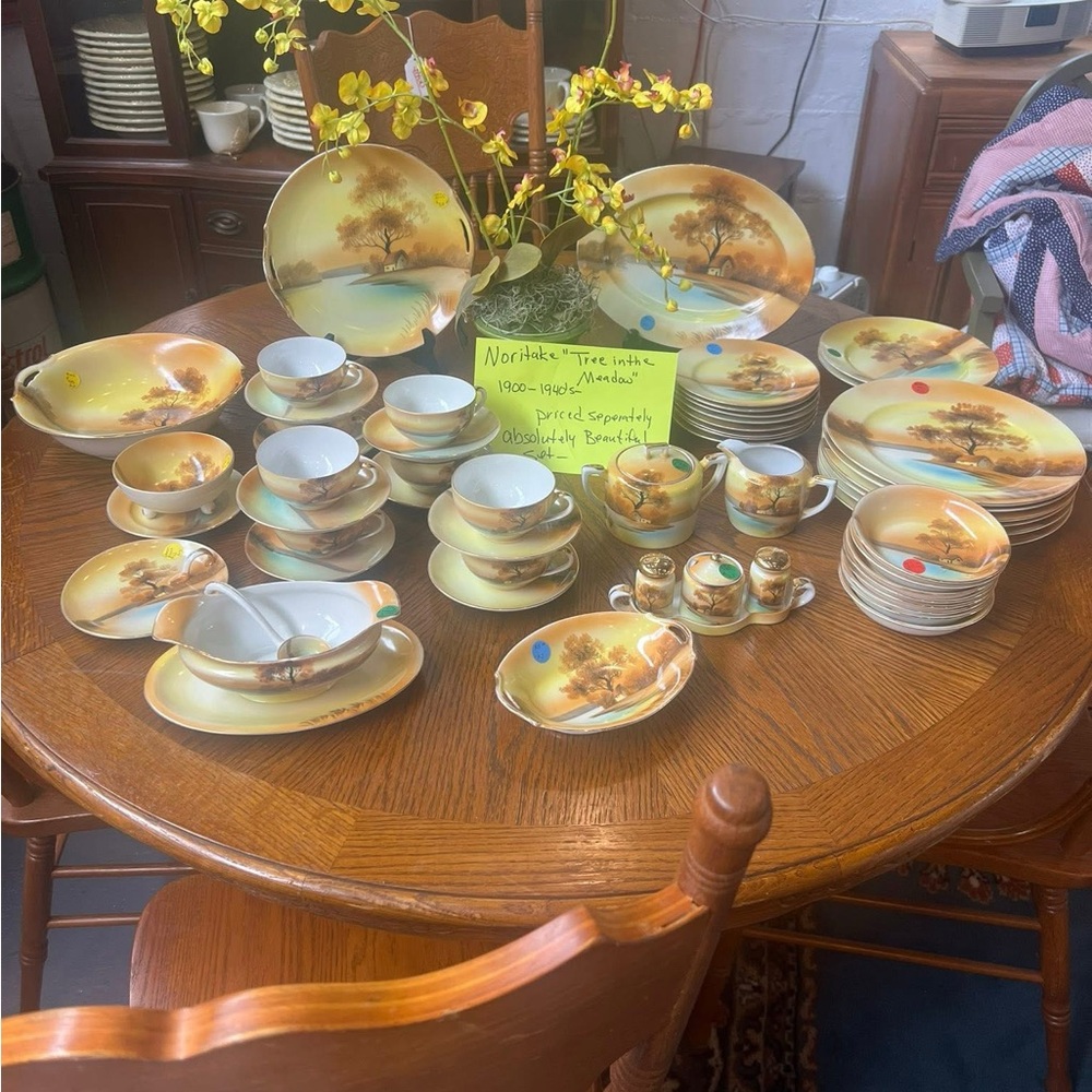 Noritake Meadow Collection - Picture 8 of 11